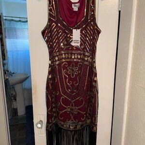 Unique Vintage - Burgundy and Gold Sequined/Beaded Flapper Style Dress (Size XL)